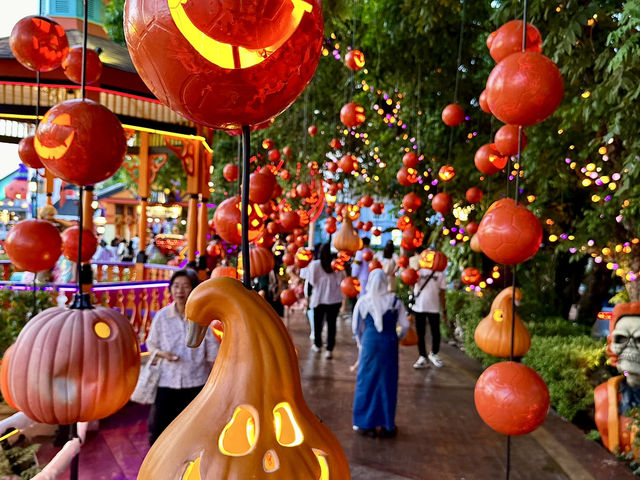เริ่ม Halloween2024🎃ก่อนใคร ที่ Chocolate Ville
