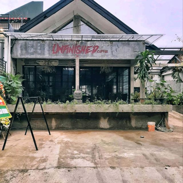 THIS COFFEE SHOP OWNED BY MARIO LAWALATA FEATURES AN "UNFINISHED" CONCEPT FOR ITS DESIGN