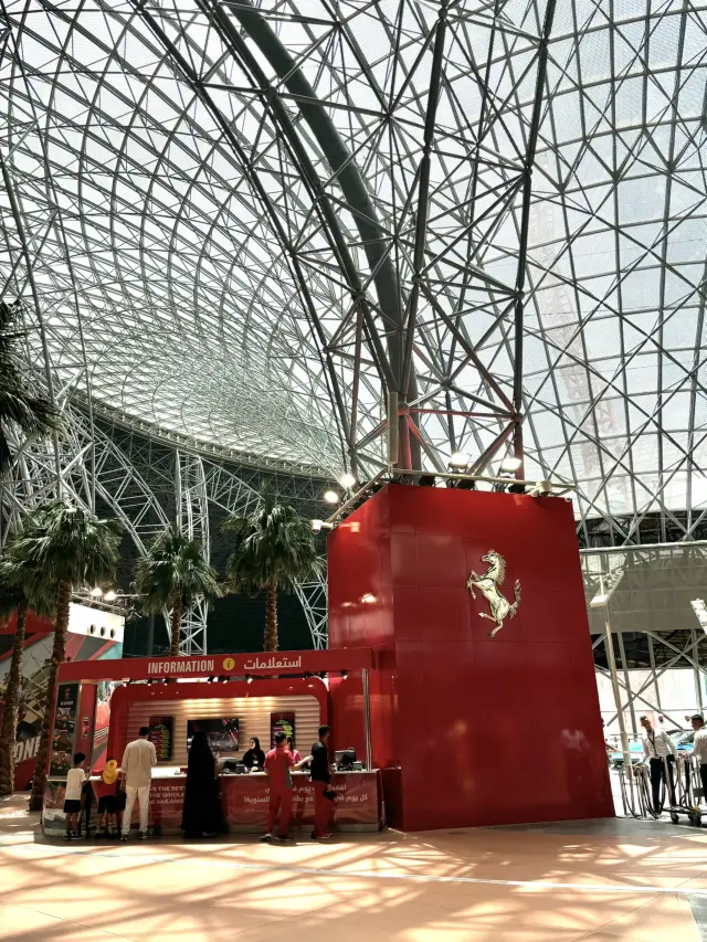 大人小孩都玩得盡興的阿布達比法拉利世界