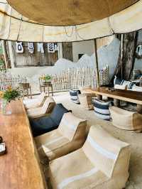 パタヤのオシャレで人気なビーチクラブ⛱