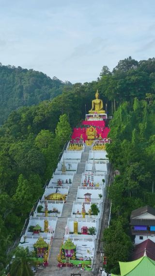 วัดภูเขาพระมหาโพธิสัตว์  จ.กะบี่