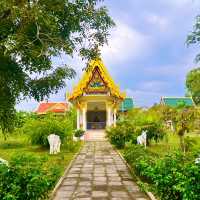 กุฏิไม้โบราณ วัดพานทอง