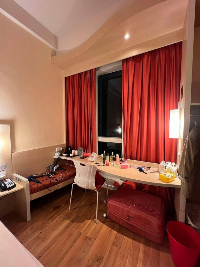 Ibis Hong Kong Central And Sheung Wan 🇭🇰