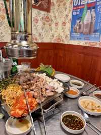 🇰🇷廣安里烤豬肉界的小黑馬｜和平金海背肉