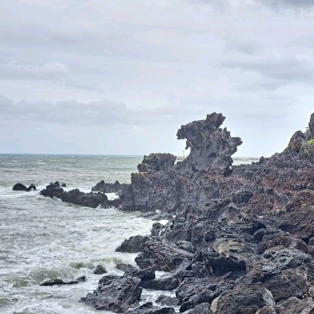 濟洲島梨湖小馬燈塔📸道頭洞彩虹海岸公路🛣️龍頭岩🏞️熱門打卡景點介紹👍