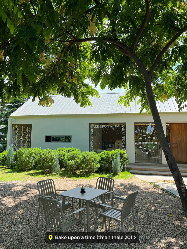 Bake Upon A Time 🌿 คาเฟ่บรรยากาศดี แสงสวย ☀️
