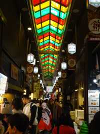 【京都】食の宝庫「錦市場」で食べ歩き🐙