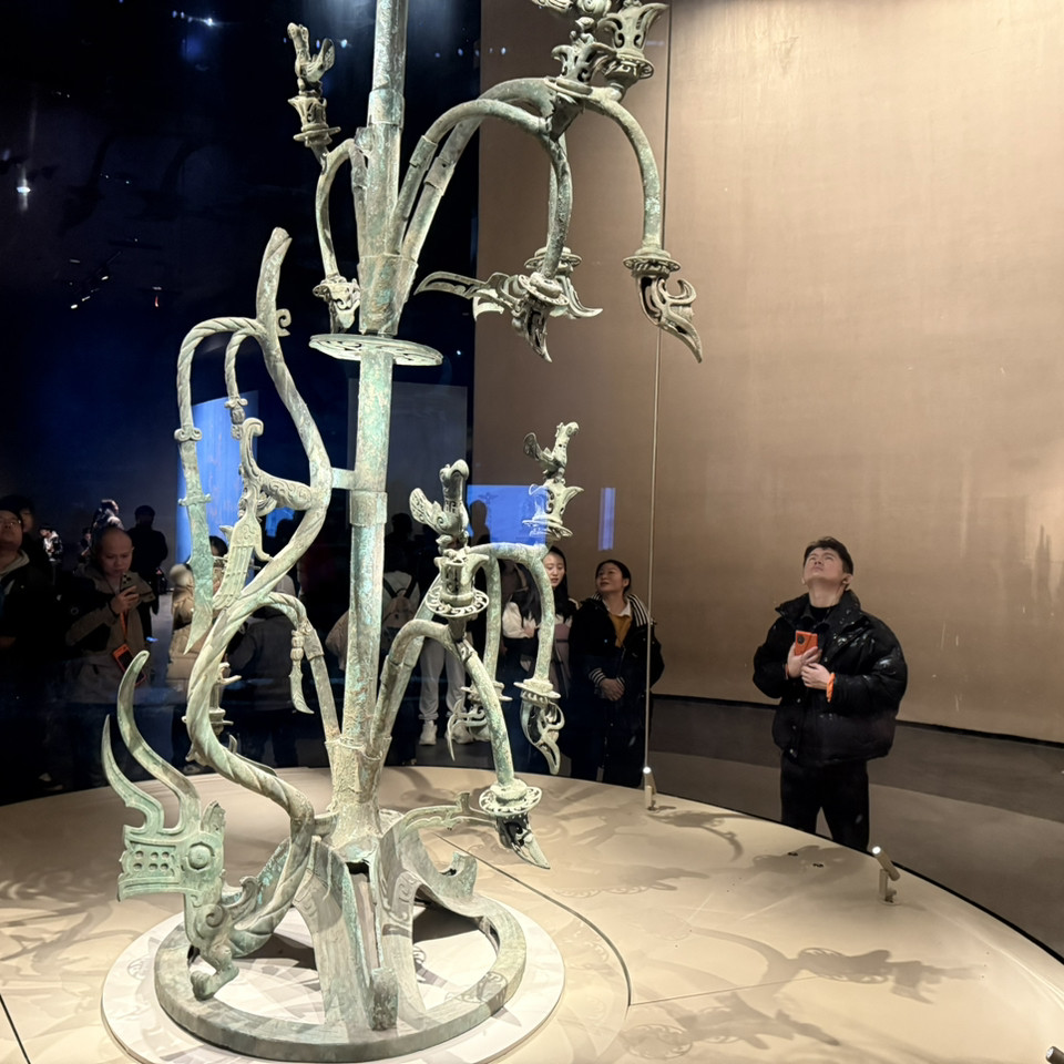 Uncover Ancient Mysteries: Exploring the Fascinating Sanxingdui