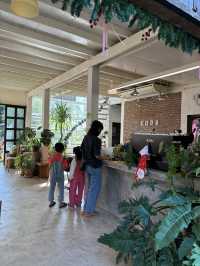 โฮมคาเฟ่ ที่เพชรบูรณ์ บ้านสวย บรรยากาศร่มรื่น