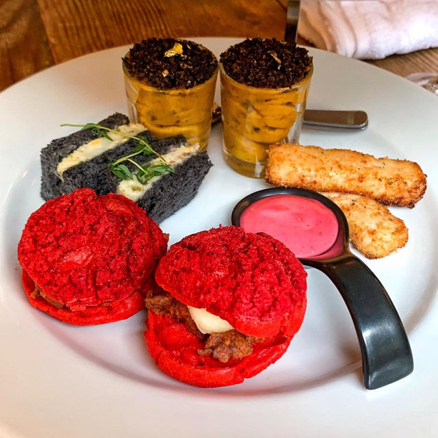 Stylish and Delicious: Afternoon Tea at MADISON NEW YORK KITCHEN