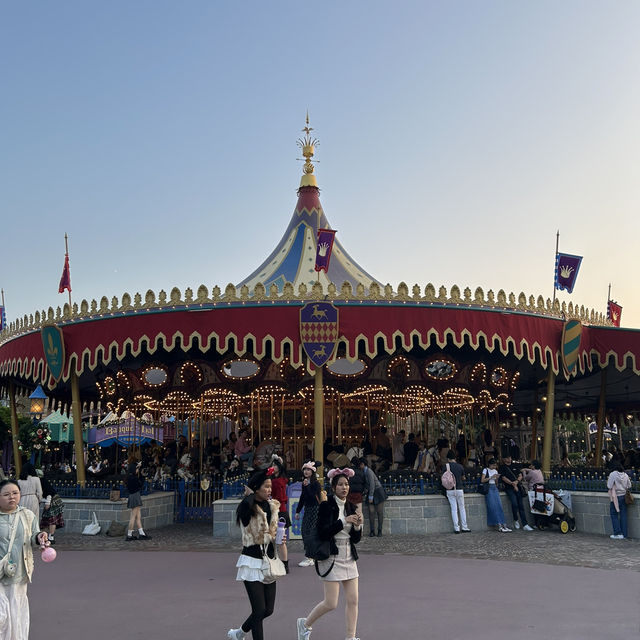 เที่ยวสวนสนุกฮ่องกงดิสนีย์แลนด์🎢🎠🏰