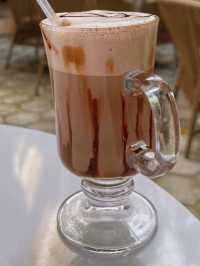 Peaceful Cafe