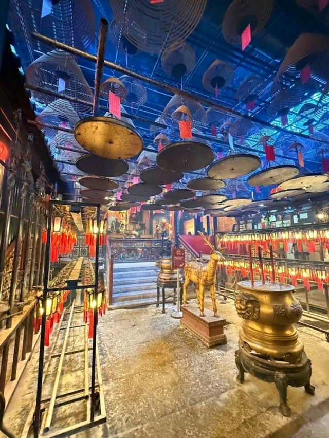 Man Mo Temple