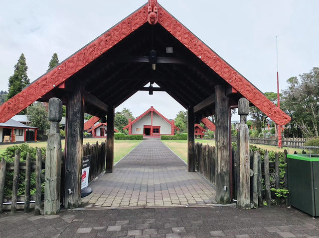 新西蘭｜羅托魯瓦毛里文化｜地熱噴泉⛲️