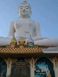 ทำบุญที่ภูสูงกันค่ะ