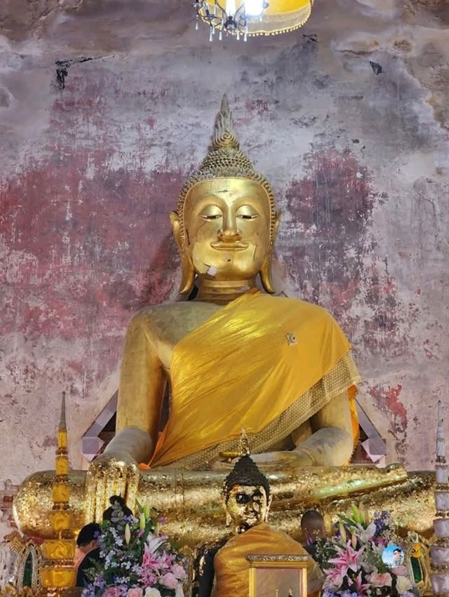 โบราณสถาน " วัดเพลง " ( ร้าง ) 