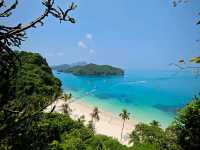A must if in Samui: Mu Ko Ang Thong National Marine Park