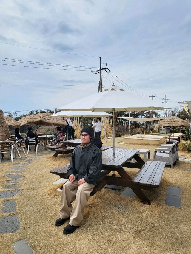 소박하지만 멋진 바다뷰를 담는 변산카페