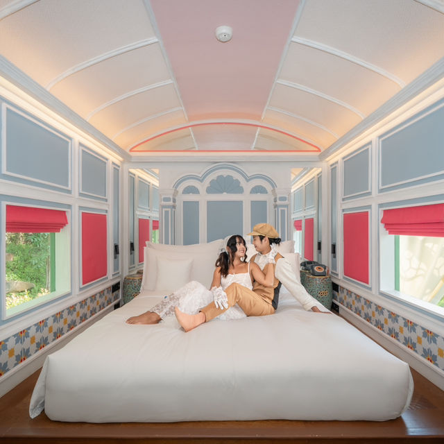 นอนบนโบกี้รถไฟจำลองสุด Luxury 🚂