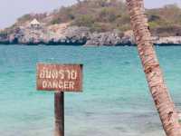 หาดถ้ำพัง เกาะสีชัง