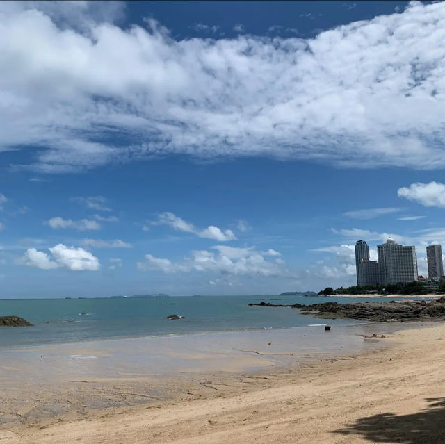 【パタヤ】🇹🇭 Wong Amat Beach
