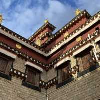 Ganden Sumtseling Monastery in Yunnan