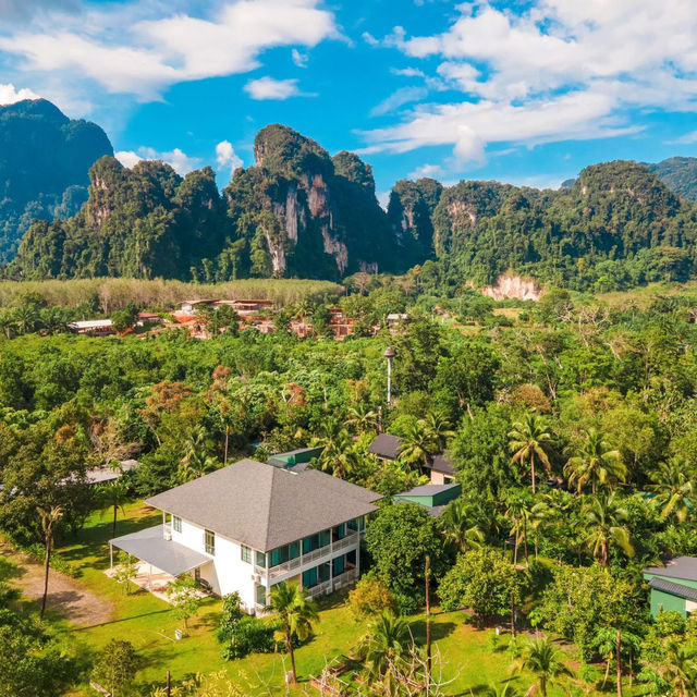 Blu Monkey Pooltara Krabi  
