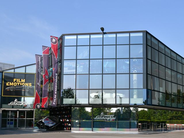 スーパーカーの殿堂🔥 ランボルギーニ博物館