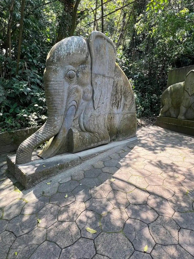 Xiangshan Six Rocks