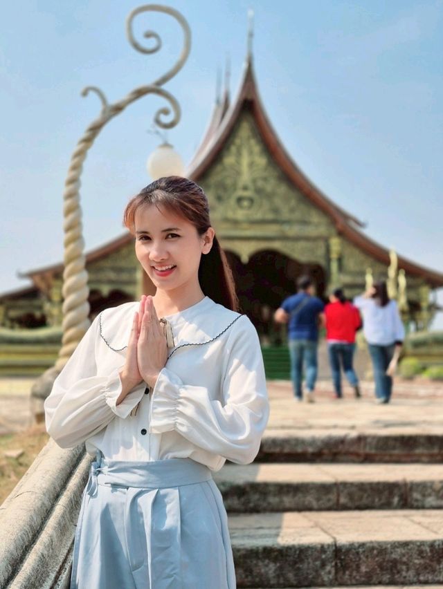 วัดภูพร้าว อ.สิรินธร จ.อุบลราชธานี