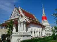 นั่งเรือข้ามฟากไป..พระสมุทรเจดีย์