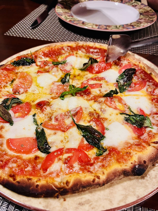 Bistro Cascata: Serene Elegance and Fine Flavours in a Stunning Setting