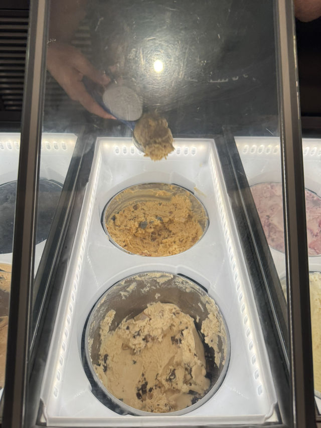 【香港】 最新試食李錦記 x Messina 潮州辣油雪糕！