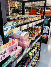 很多特色的手信食品購物的