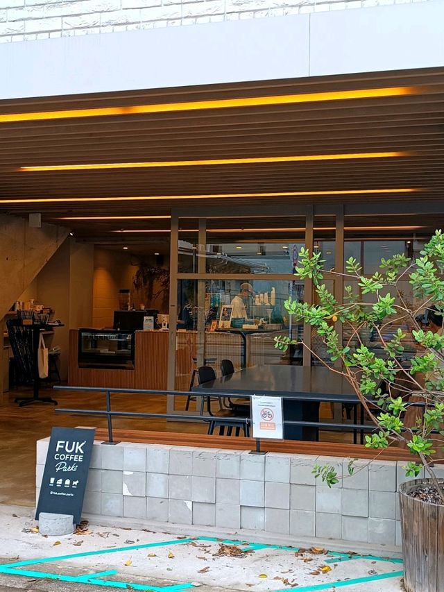 安靜又時尚的小區咖啡店-- Fuk Coffee Parks ☕☕