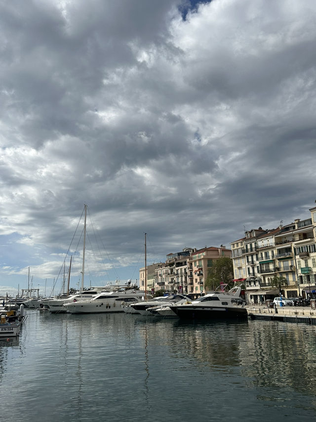 คานส์ (Cannes) 🇫🇷 