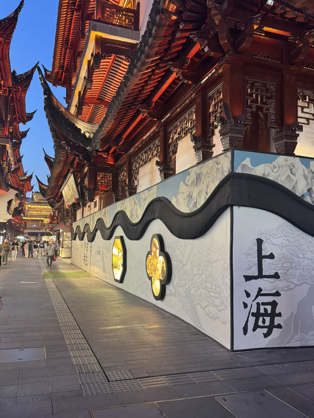 Top 3 beautiful places in Shanghai 
