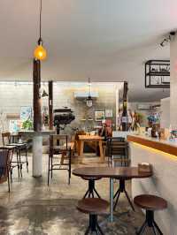  Pakron Café