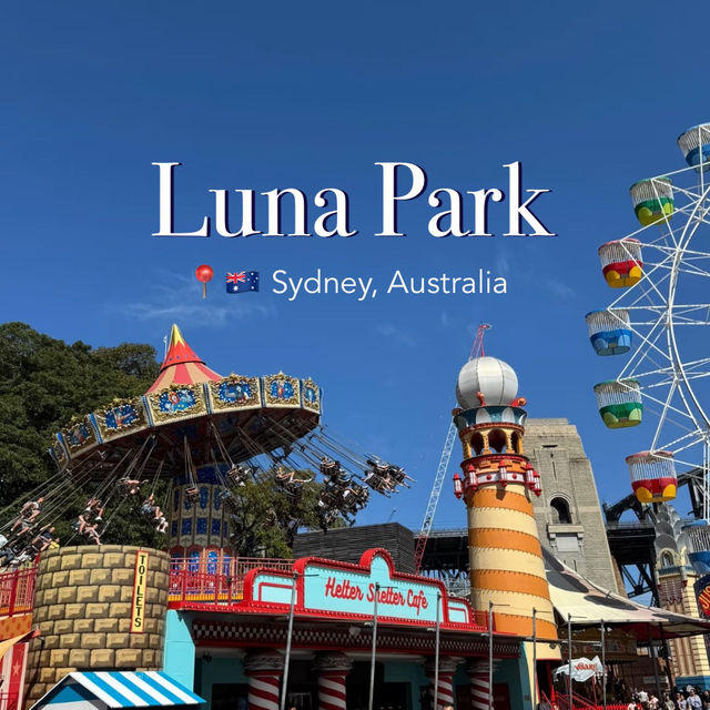 Sydney | Retro Amusement Park Vibes — Luna Park is SO Photogenic!! 🎡📸