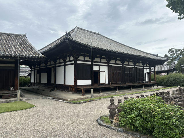 元興寺：在奈良的歷史長河中探索千年古寺的靜謐之美！