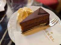 해외여행 비엔나의 빈티지한 카페 Café Demel