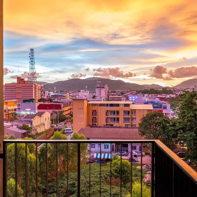 Blu Monkey Hub & Hotel Phuket 