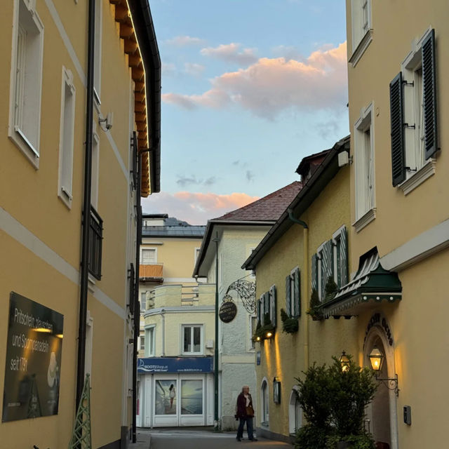 Bad Ischl: Unexpectedly Relaxed & Romantic! 🏞️💖