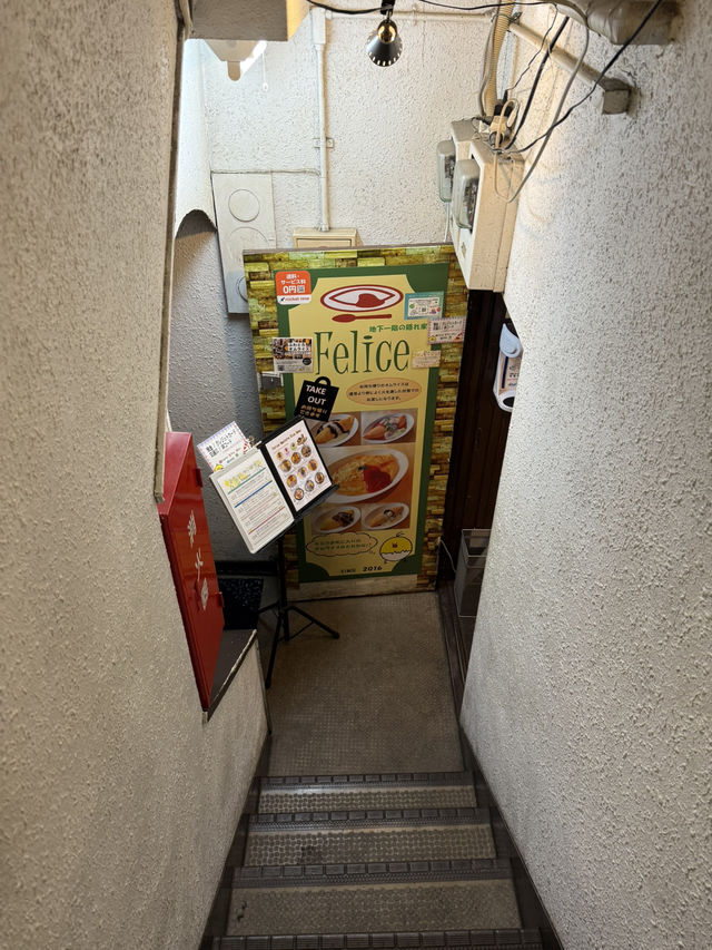 【東京観光】˗ˏˋ 食べると幸せ訪れる⁈とろふわオムライス🐣ˎˊ˗