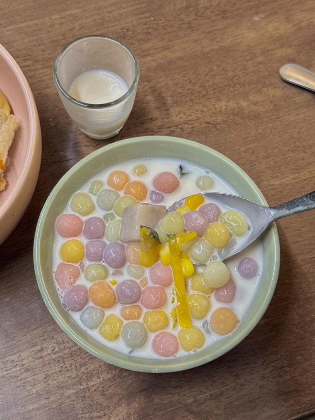 บ้านบัวลอย สูตรต้นตำรับชาววัง 🍨✨