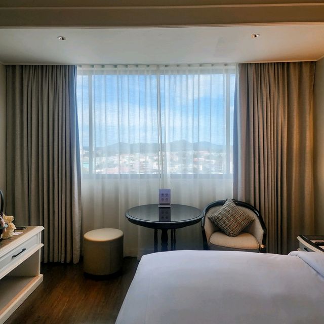 Courtyard by marriott phuket town
