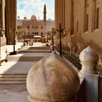 Pyramids & Paradise: Your Ultimate Egyptian Summer Adventure Awaits!** ☀️𓂀   