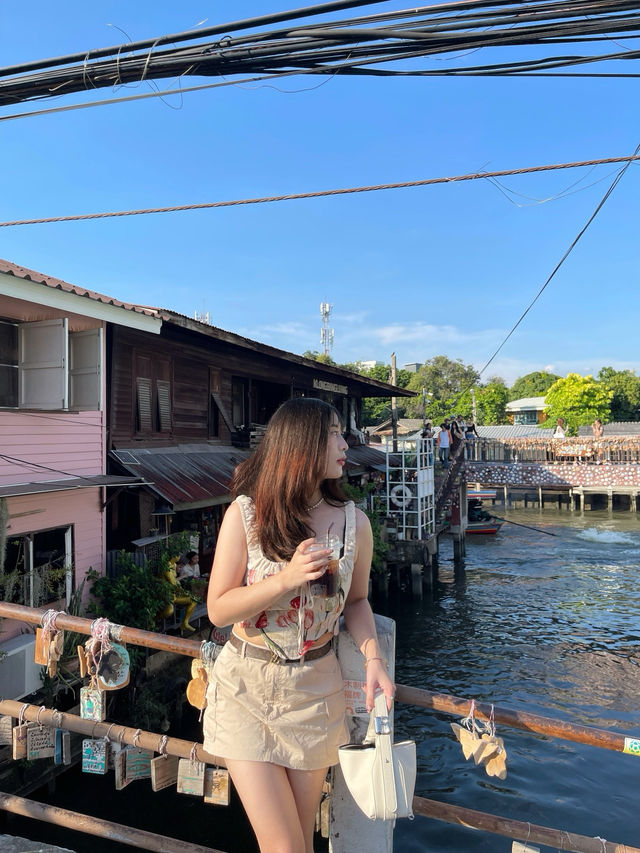 🎨 เที่ยวกรุงเทพฯ 1 วัน | พายเรือชมคลอง ระบายสี