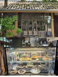 ☕“ใจปัน” Cafe เล็กๆ กลางสวน ใจกลางเมืองเชียงราย 🪵