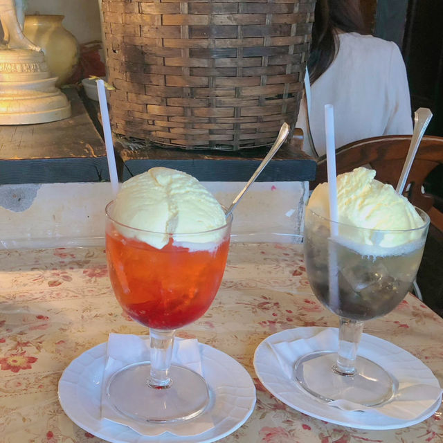 【東京/吉祥寺🇯🇵】まんまるクリームソーダ🫧ゆりあぺむぺる